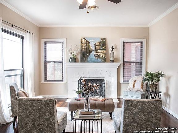 4th image of 257 W Hermosa Dr