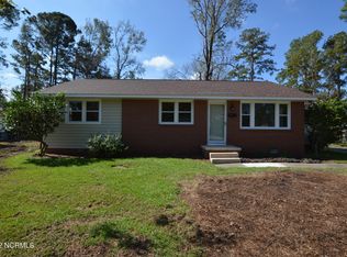 605 Decatur Rd, Jacksonville, NC 28540