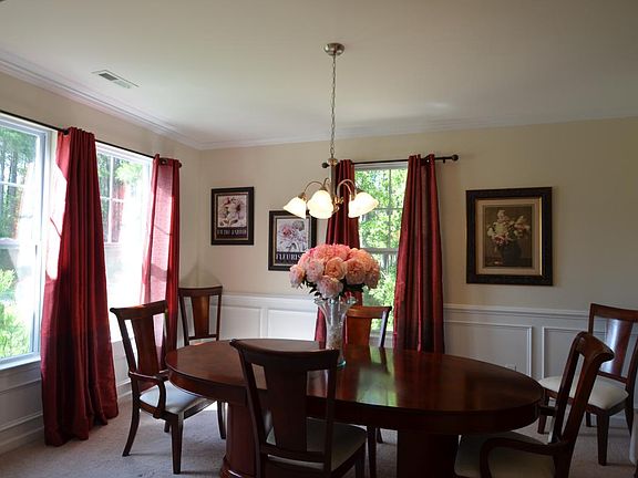 2nd image of 385 Sanctuary Park Dr