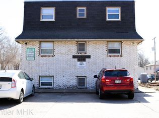 923 Fremont St APT 3, Manhattan, KS 66502