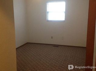 7 Peachtree Ln, Glen Carbon, IL 62034