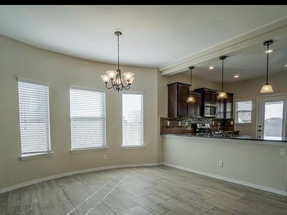 4th image of 13600 Samlesbury Ave