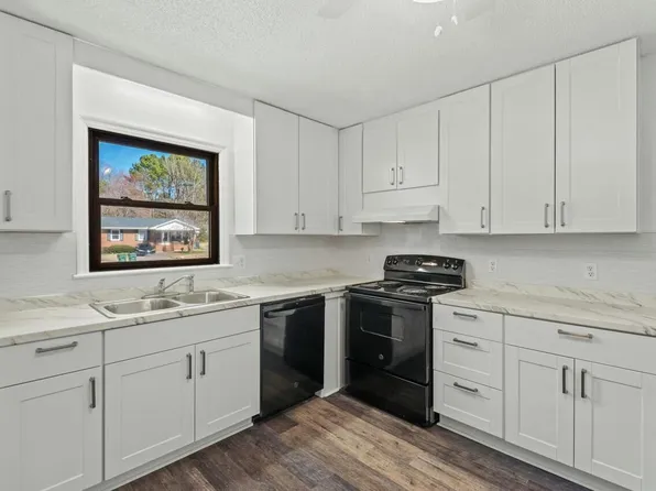 12 Dauphine Pl, Durham, NC 27707