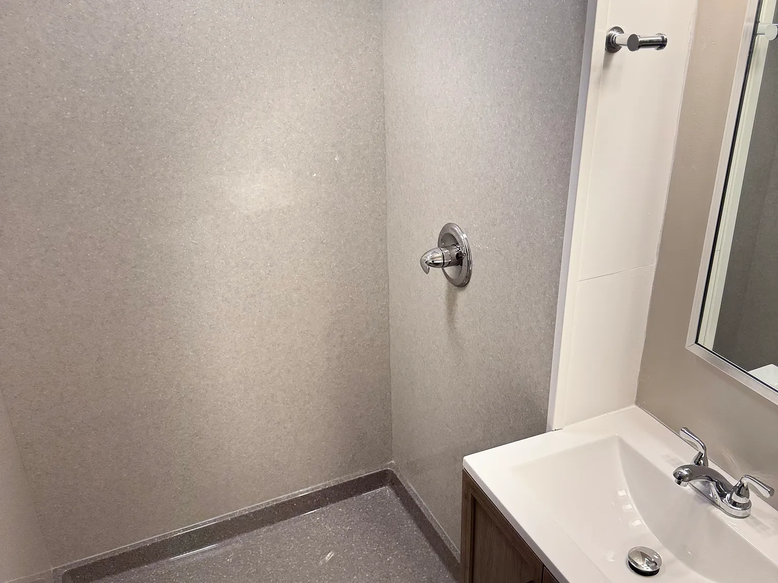 1 bed, 525 sqft, $1,150 — Photo 4