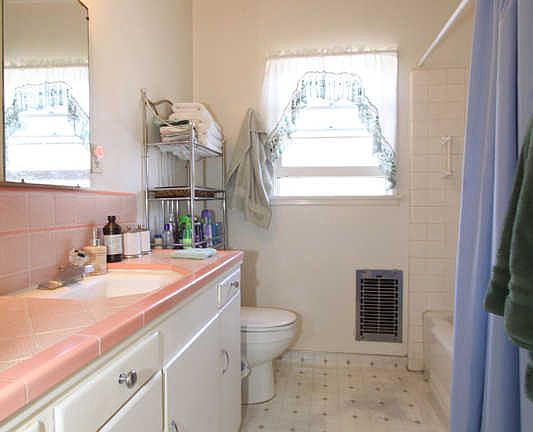 2nd image of 6234 Temple City Blvd