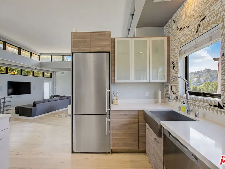3223 Tareco Dr — Photo 12
