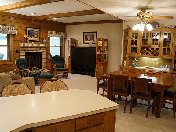 5th image of 1303 Lincoln Ln