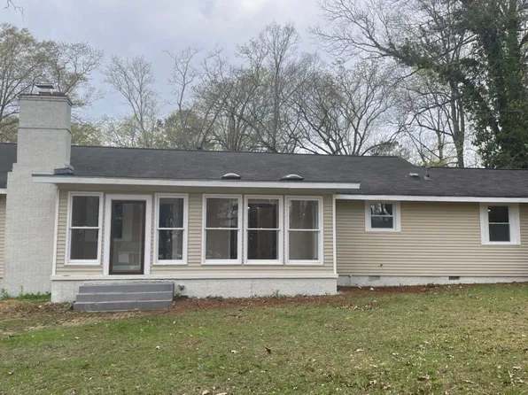 1838 Robison Hill Rd, Montgomery, AL 36106