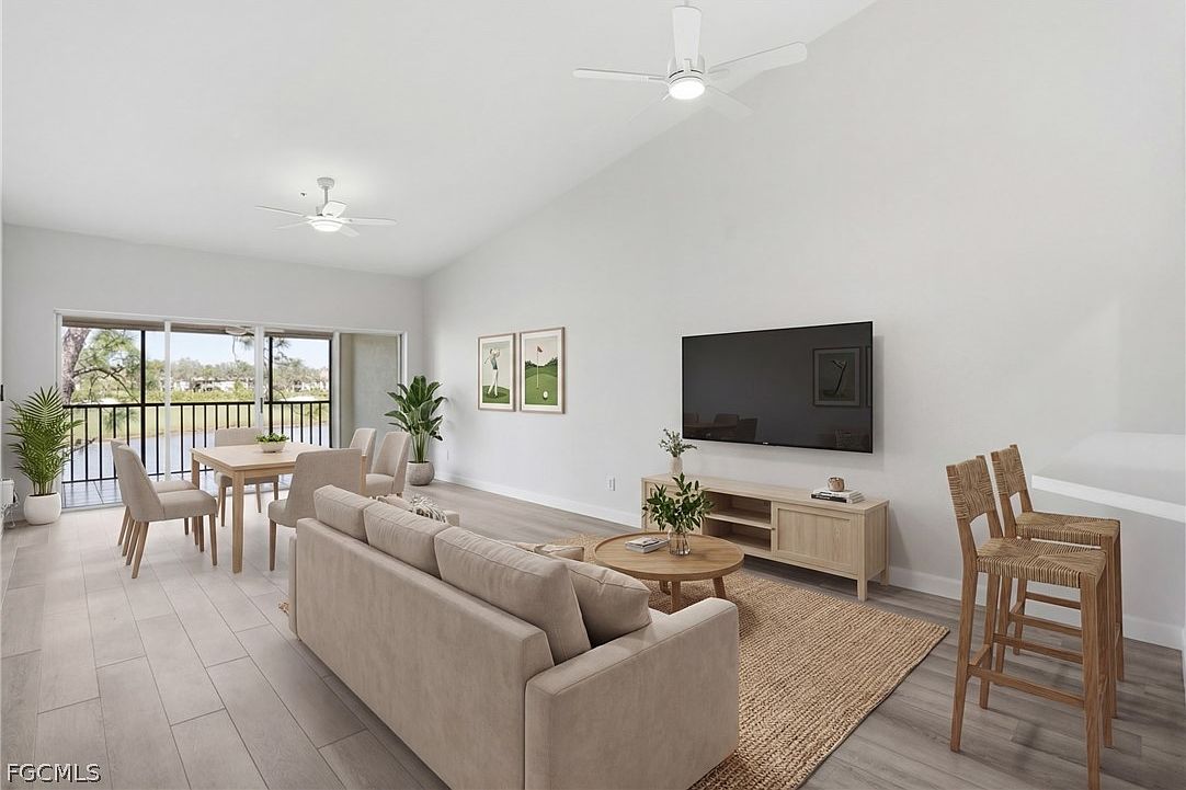 4181 Sawgrass Point Dr APT 201
