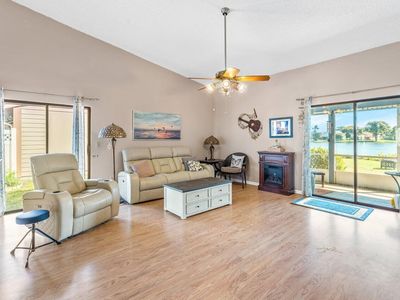 10 Buxton Lane, Boynton Beach, FL, 33426