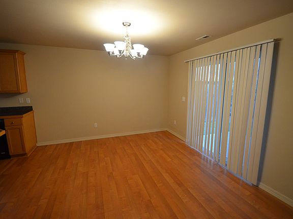 3rd image of 3364 S 283rd Ln