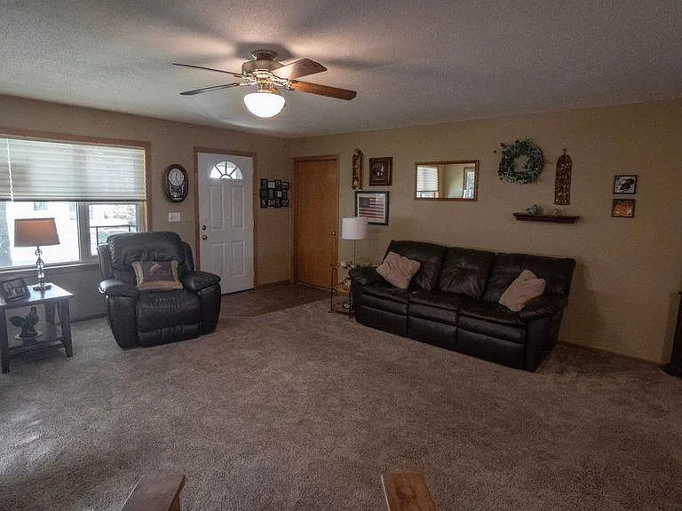 1120 Boone St — Photo 11