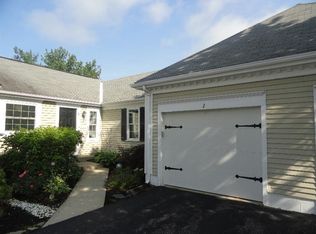 2 W Stonington Dr, Fairfield, OH 45014