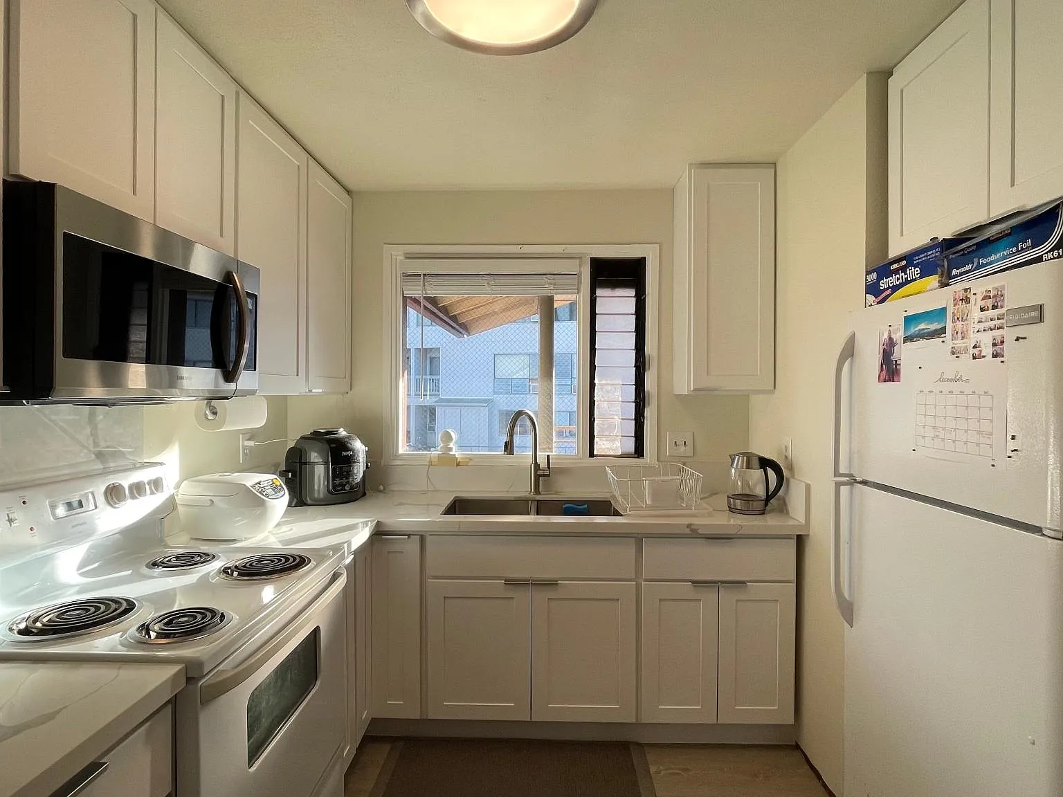 2 bed, 880 sqft, $2,795 — Photo 4