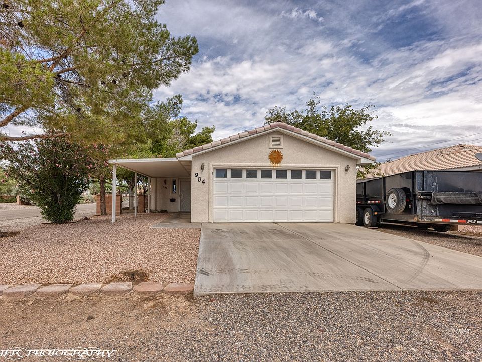 1st image of 904 N Desert Wind Dr