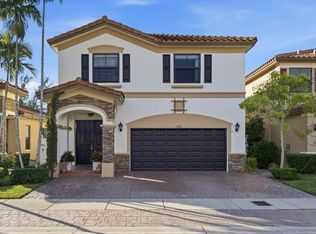 3522 W 86th Ter, Hialeah, FL 33018