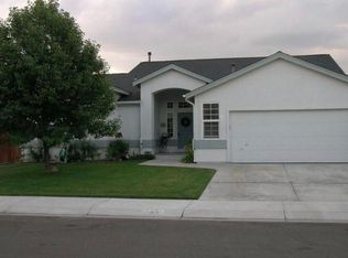 419 Crosswinds Dr, Dayton, NV