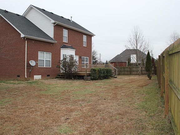 2nd image of 209 Kiowa Ct