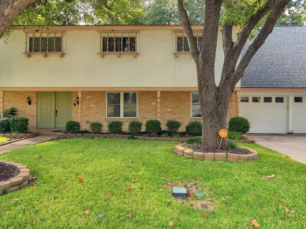 5641 Parkcrest Dr, Windcrest, TX 78239