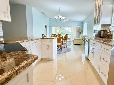 7735 Pine Island Way, West Palm Beach, FL, 33411