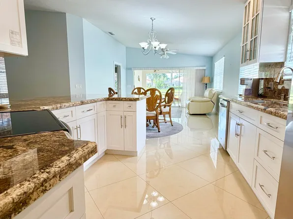 7735 Pine Island Way, West Palm Beach, FL 33411