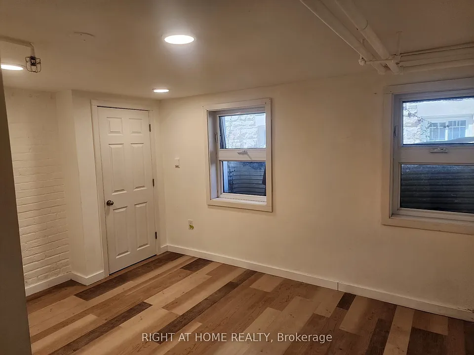 32 High Park Blvd #B2