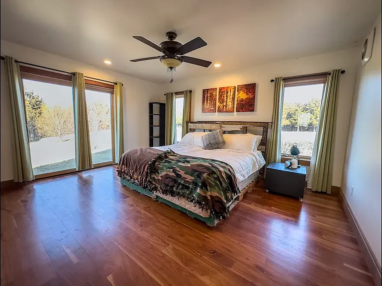 8057 Westshore Ct — Photo 11