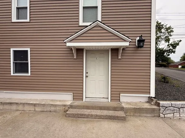 62 Suffield St Unit E, Agawam, MA 01001