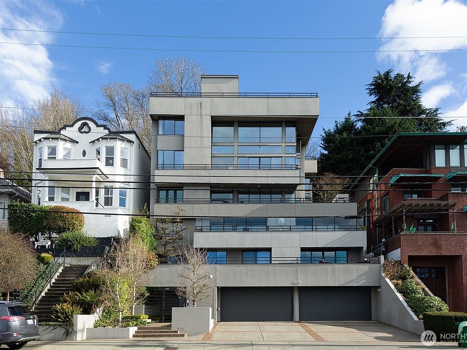 1st image of 1118 Lakeview Boulevard E #100