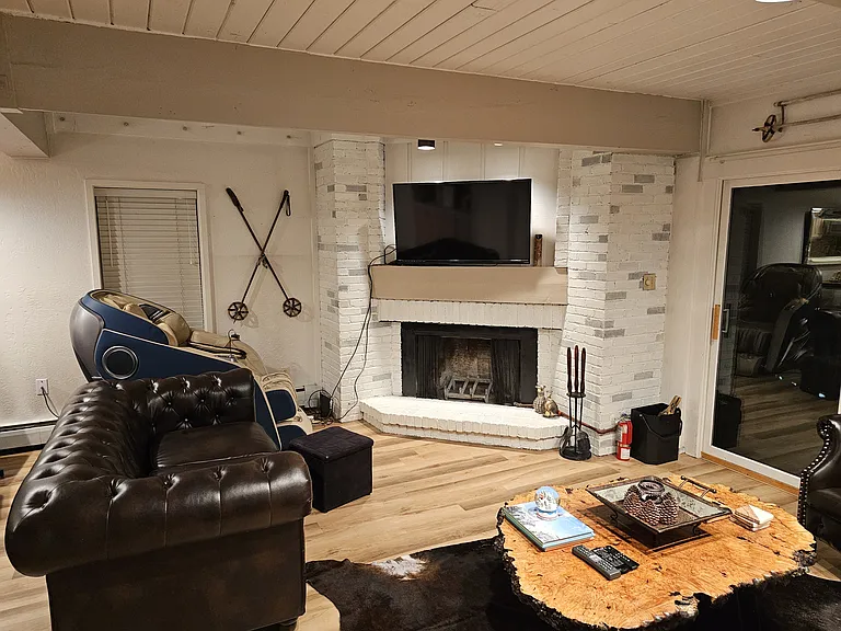 70 Gallun Ln #201 — Photo 6