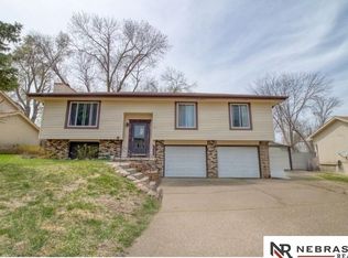 5074 S 159th Cir, Omaha, NE 68135