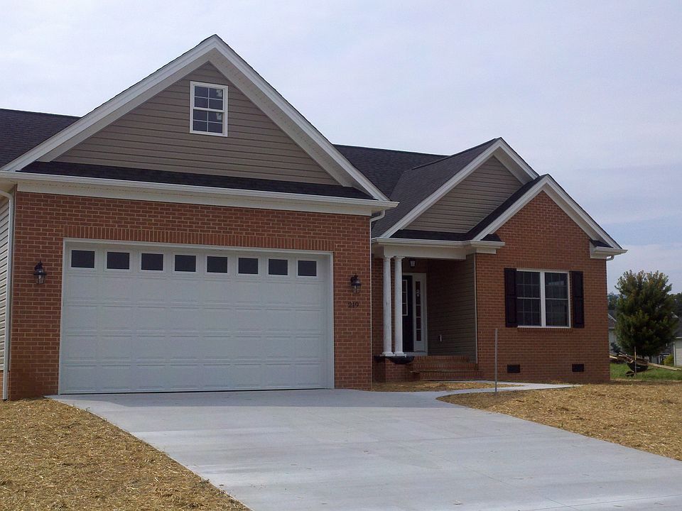 1st image of Kensington Dr