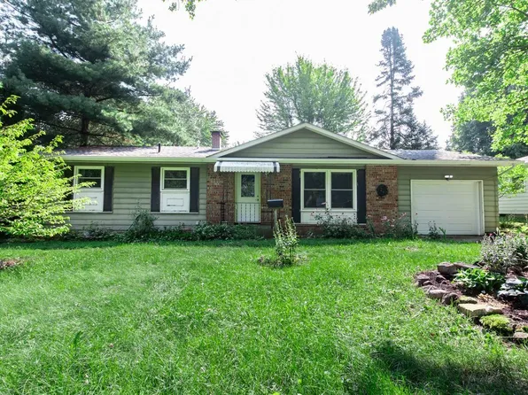 416 Parkway St, Lagrange, IN 46761