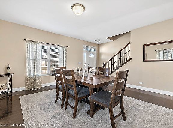 3rd image of 416 Arquilla Ct