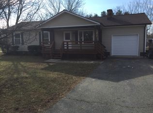 6653 Forbes Pl E, Bealeton, VA 22712