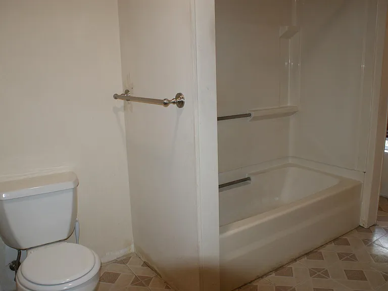 166 High St #2 — Photo 10