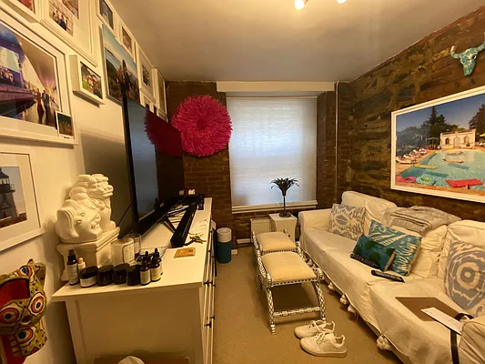 Rented by Keller Williams NYC | media 13