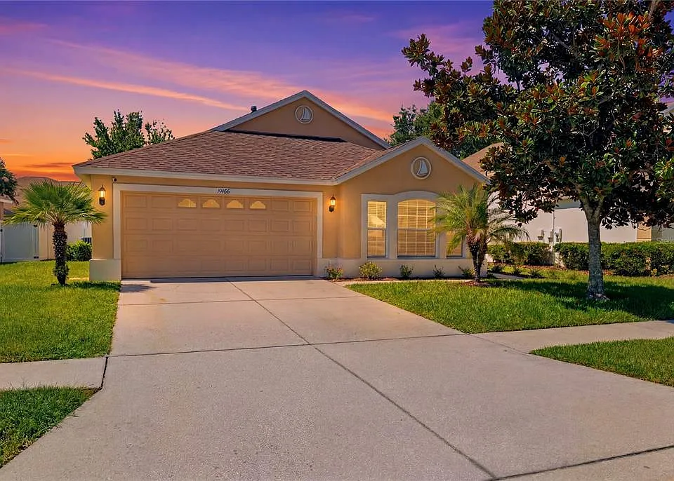 19406 Sunset Bay Dr