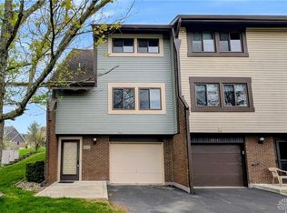 6032 Cinnamon Tree Ct, Englewood, OH
