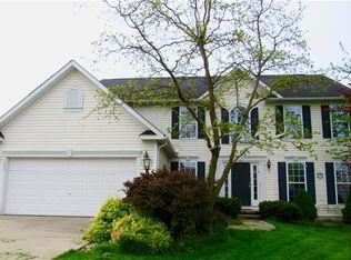 4690 Quincy Dr, Akron, OH 44321