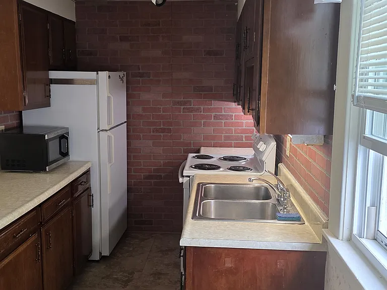 36B Spring St — Photo 11