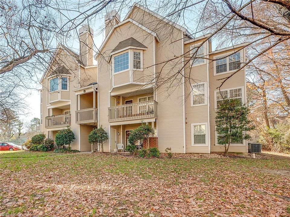 1st image of 107 Stratford Dr APT K