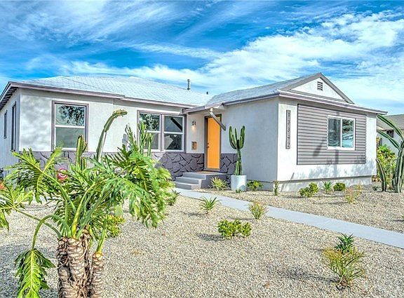 3rd image of 13342 S San Pedro St