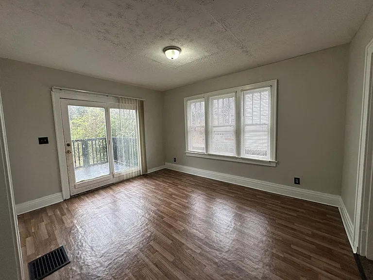 707 Northview Ave — Photo 7