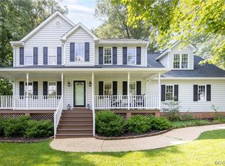 13901 Rockhaven Dr, Chester, VA 23836