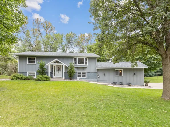 4161 Maplewood Rd, Saint Bonifacius, MN 55375