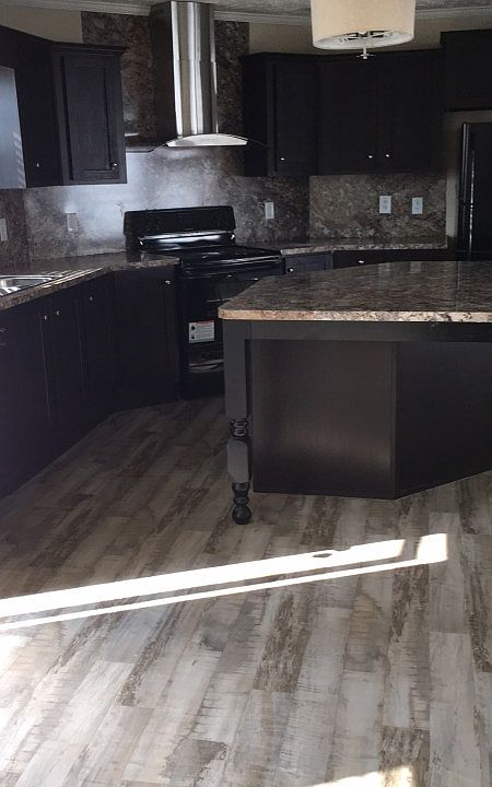 2nd image of 556 Birchwood Dr
