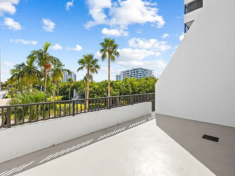3420 S Ocean Blvd #3P — Photo 16
