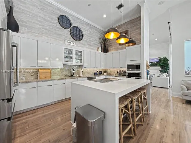 8973 SW 96th St — Photo 15