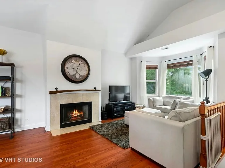 1822 W Ellen St #3 — Photo 2